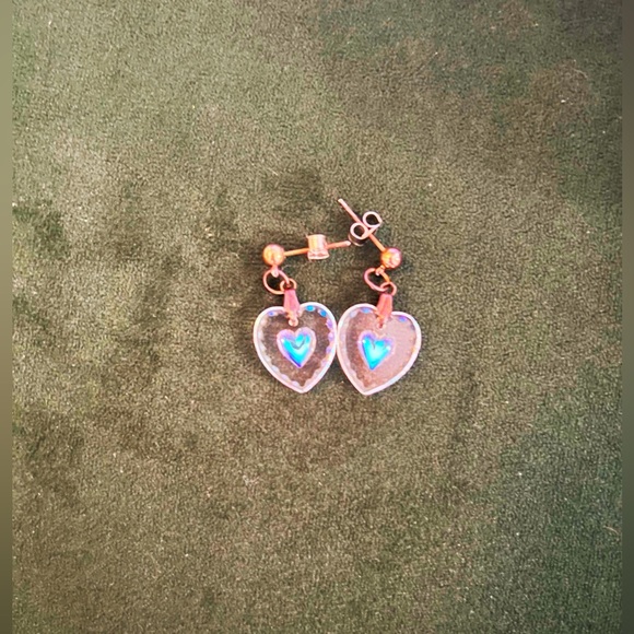 SOLD- Heart of Glass iridescent Earrings- Never Worn - Picture 4 of 7